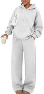 Trendy Queen Womens 2 Piece Lounge Sweat Sets Matching Sweatsuits by TrendyQueen