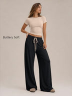 Trendy Queen Women's 2 Piece Matching Summer Lounge Set with Pockets - Image 2