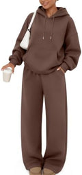 Trendy Queen Womens 2 Piece Lounge Sweat Sets Matching Sweatsuits by TrendyQueen