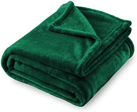 SOCHOW Flannel Fleece Blanket Queen Size, All Season Lightweight Super Soft Cozy Blanket for Bed or Couch, Green 90inch X90'' by SOCHOW