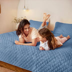 Exclusivo Mezcla Reversible Twin Quilt Bedding Set, Grayish Blue - Image 3