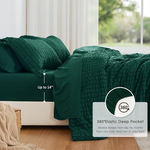 Seersucker Dark Green Queen Comforter Set, 7-Piece Bed in a Bag - Image 3