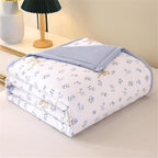 Coverless Duvet Single Double King Size, Reversible Summer Quilted Duvet Cosy and Lightweight Quilt Breathable Bedspreads Quilted Throw for Beds,Blue,150 * 200cm by Unknown