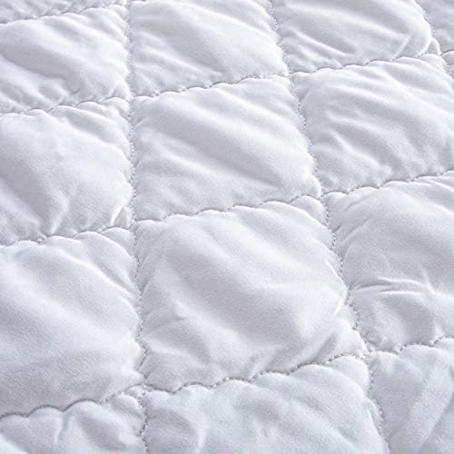 FLXXIE 43x60 Inches Down Alternative Toddler Comforter, White - Image 3