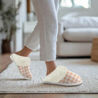 Cotton Slippers With Fluffy Edges House Slippers Non‑Slip Sole - Image 4