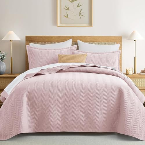IR Imperial Rooms Quilts Queen Size Bedding Baby Pink Bedspread Wave by IRImperialRooms