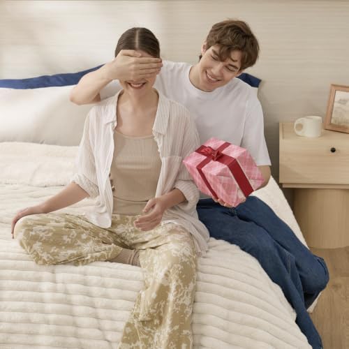 Bedsure ComfyFleece® Waterproof Blanket for Bed, Queen（86"x108"） Cream - Image 6
