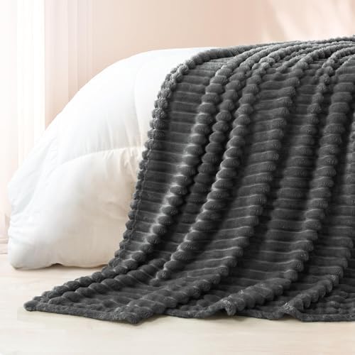 Exclusivo Mezcla Striped California King Fleece Bed Blanket, Grey - Image 5