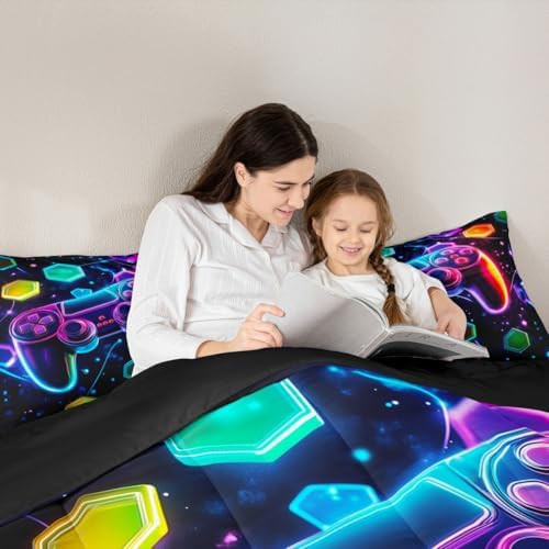 Boys Gaming Reversible Comforter Set Toddler Size,Video Games Gamepad Print Bedding Set Gamer Room Decor,Space Galaxy Glow Neon Hexagon Duvet Set with 1 Pillowcase,Polyester (Purple Blue) - Image 3