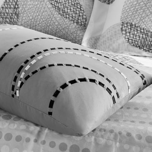 Madison Park Essentials Queen Comforter Set, Geometric Bed in Bag Grey 9PC - Image 4