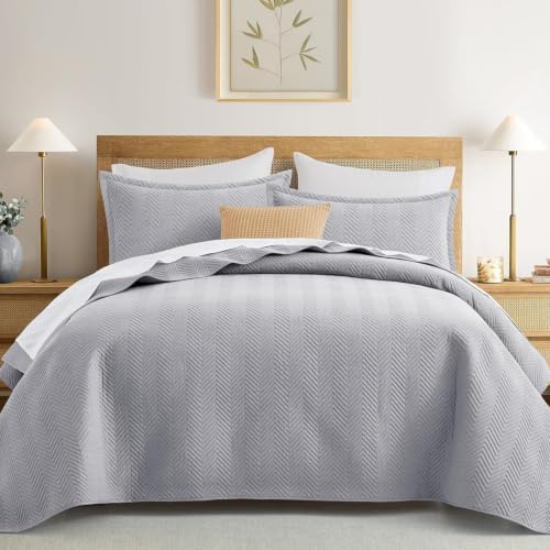 IR Imperial Rooms King Quilt Bedding Set Grey Bedspread Wave by IRImperialRooms