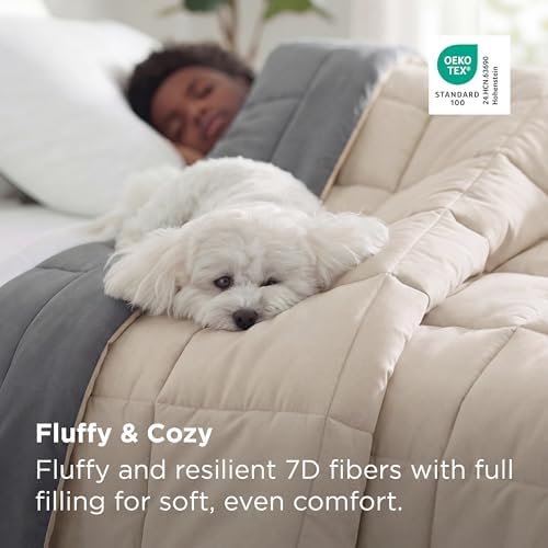 Bedsure Oversized King Comforter - Duvet Insert Bedding Quilted Beige/Grey - Image 3