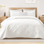 Exclusivo Mezcla 3-Piece Soft Quilts Queen Size Bedding Set, White by ExclusivoMezcla