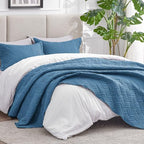 Love's cabin Oversized King Quilt Set, Soft Bedspread Comforter, Misty Blue - Image 2