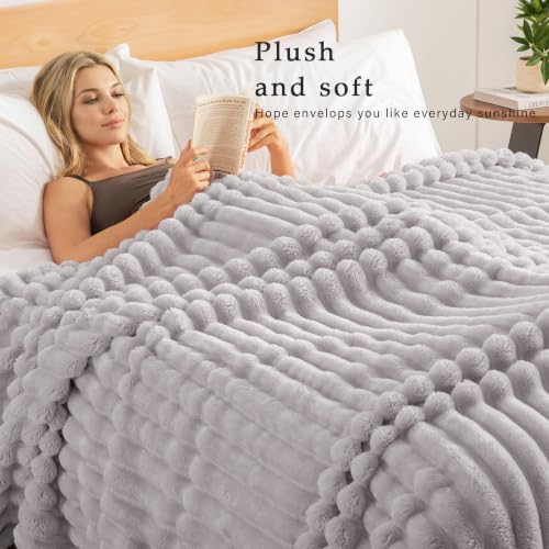 Exclusivo Mezcla Striped California King Fleece Bed Blanket, Light Grey - Image 2