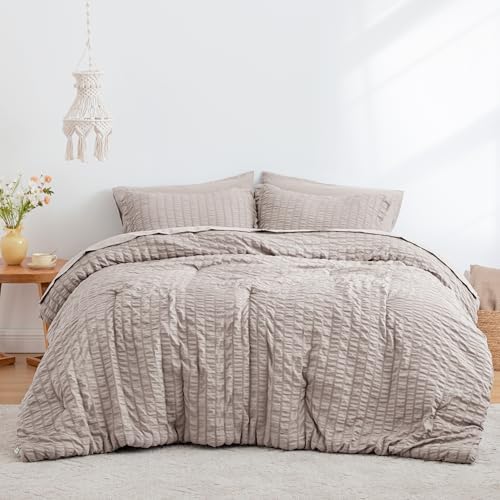 Seersucker Burlwood California King Comforter Set, 7-Piece Bed in a Bag - Image 2