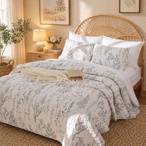 JANZAA Quilts Queen Size White Floral Bed Spread with Black Botanical Pattern Boho Queen Quilt Bedding Set Soft Lightweight Microfiber All Season (2 Pillow Cases) by JANZAA