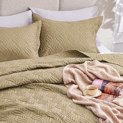 Love's cabin Oversized King Quilt Set, Soft Bedspread Comforter, Camel - Image 7