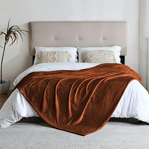 SOCHOW Flannel Fleece Blanket Queen Size, All Season Lightweight Super Soft Cozy Blanket for Bed or Couch, Caramel(90inch X90'') - Image 6
