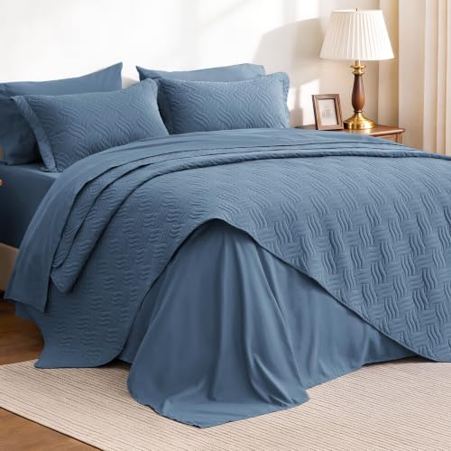 Love's cabin Quilts for Queen Bedspreads, 7 Pieces Bed in a Bag, Misty Blue by Lovescabin