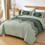Dintszyayue Green Boho Quilt Set Queen, Aztec Pattern Lightweight Bedspread - Image 4