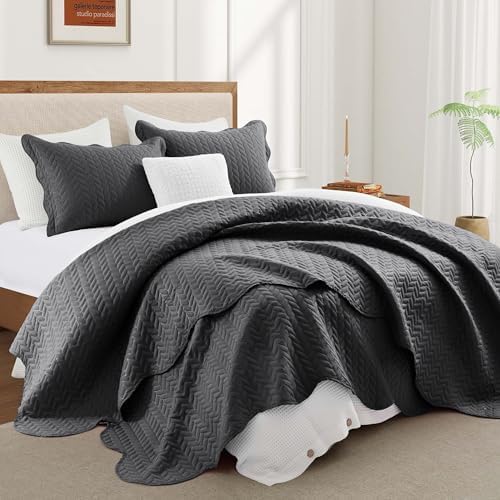 IR Imperial Rooms Queen Quilt Charcoal Leaf 10 Pack for Hotel Guest Room - Image 6
