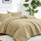 Love's cabin Oversized King Size Quilt Bedding Set Camel Bedspreads - Oversized King Lightweight Bedspread Comforter - Coin Pattern Coverlet for All Season - 3 Pieces (1 Quilt, 2 Pillow Shams) - Image 2