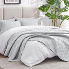 Love's cabin California King Quilt, Soft Bedspread Comforter, Light Grey - Image 2