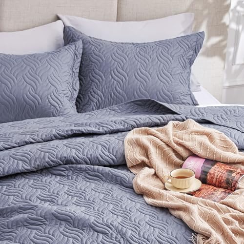 Love's cabin King Size Quilt Bedding Set Bluish Grey Bedspreads - Bed Summer Lightweight Bedspread Comforter - Wave Pattern Bedding Coverlet for All Season - 3 Pieces (1 Quilt, 2 Pillow Shams) - Image 7
