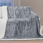 MACEVIA Sherpa Fleece Throw Blanket for Couch Fuzzy 3D Cheetah Blanket Thick Warm Reversible Cozy Comfy Super Soft Leopard Blanket for Bed Sofa 490GSM - Navy Leopard,50x60In - Image 2
