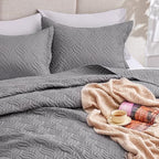 Love's cabin Quilts for Full Bed Grey Bedspreads Bedding Set - Lightweight Bedspread Comforter - Wave Pattern Bedding Coverlet for All Season - 3 Pieces (1 Quilt, 2 Pillow Shams) - Image 7