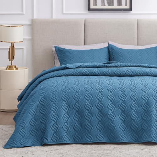 Love's cabin King Size Quilt Set, Soft Bedspread Comforter, Misty Blue by Lovescabin