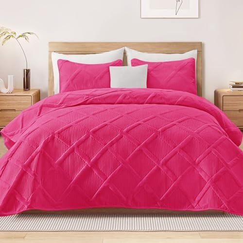 Exclusivo Mezcla 3-Piece California King Size Quilt Bedding Set, Hot Pink by ExclusivoMezcla